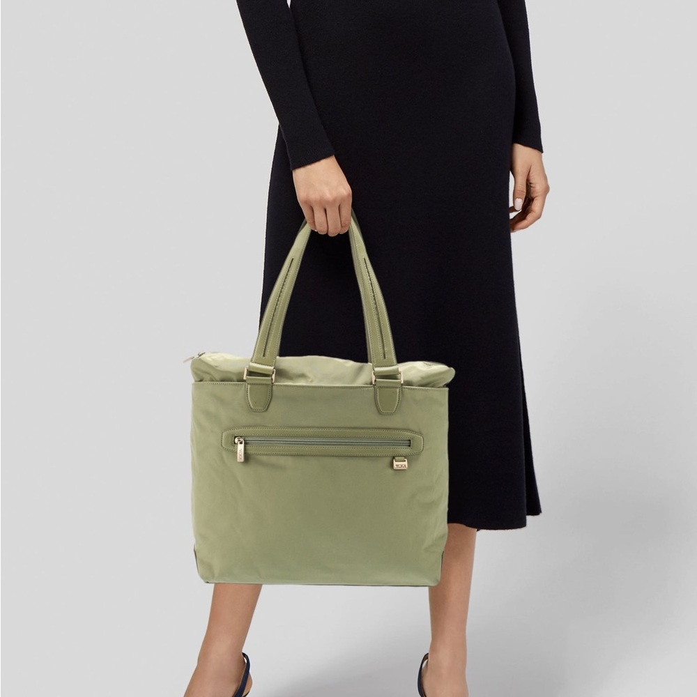 Tumi Ballistic Green Nylon Double Handle Zipper Tote Bag W/ Coin Wallet - New
